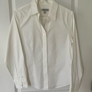 Ladies white dress shirt
